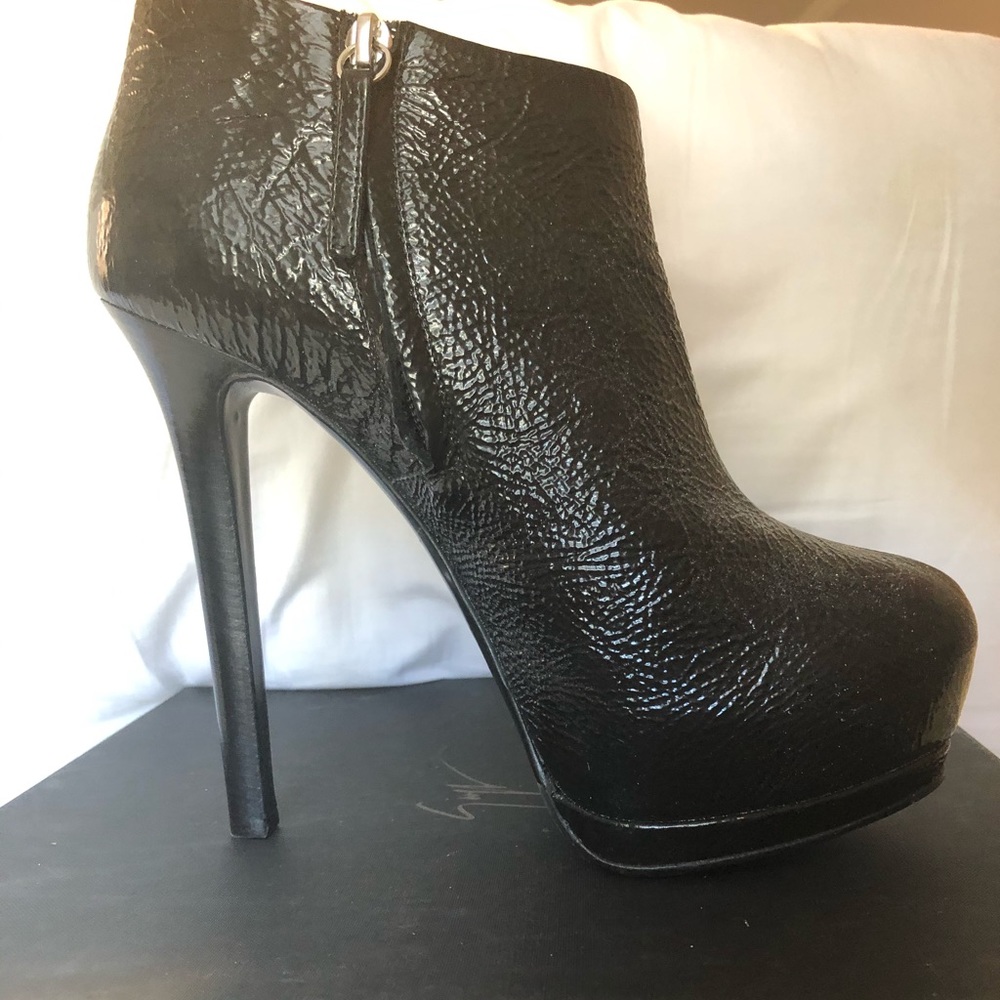 Black Authentic Giuseppe Zanotti Platform Bootie